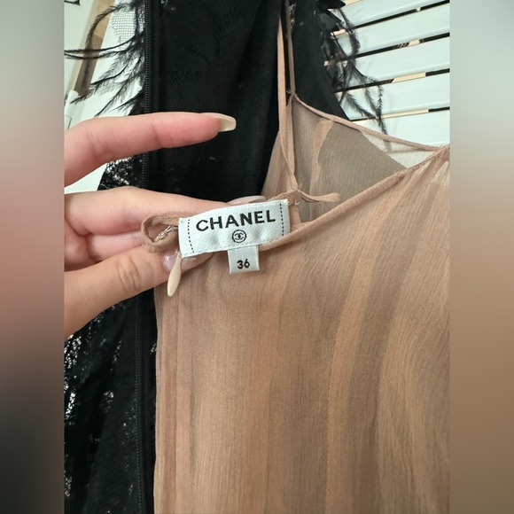 2022 Chanel Ready to wear ostrich trim dress - Picture 13 of 16